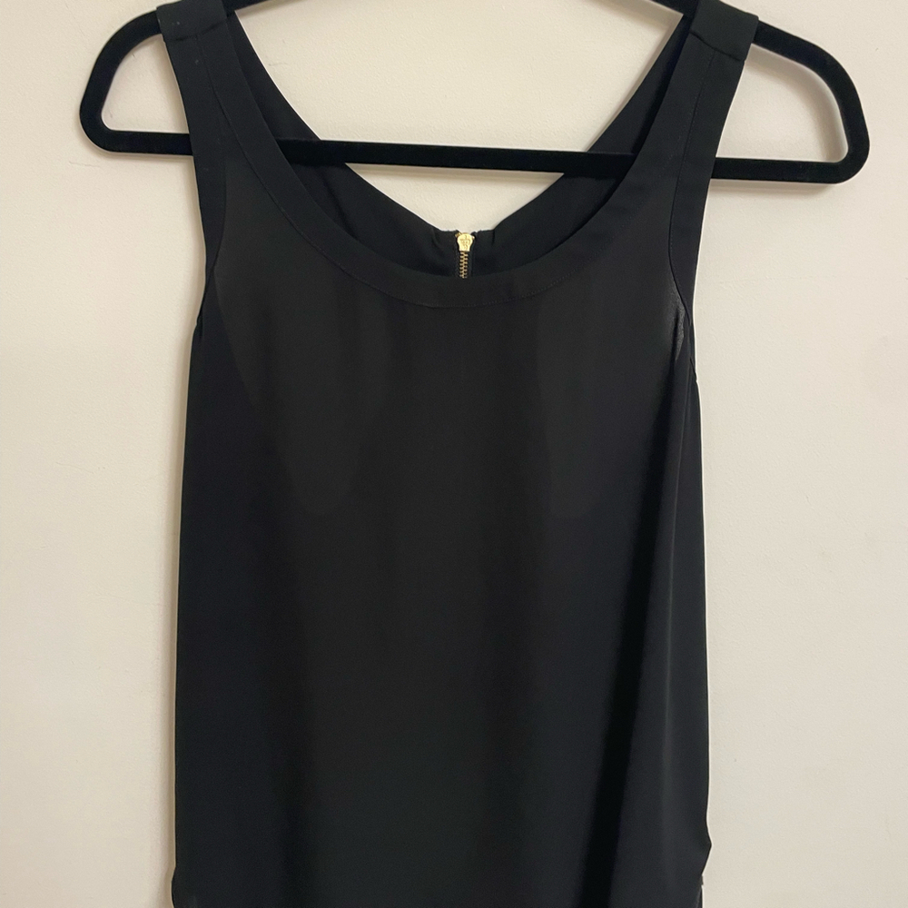 Express Black Flowy Sleeveless Top Size M